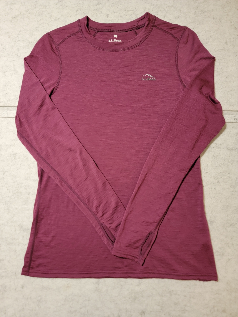 LL Bean Cresta Ultralight 150 Merino Wool Base Layer Crew Top Medium Maroon